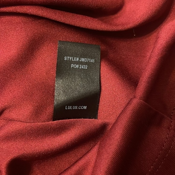 Lulus Hello World Wine Midi Dress W/Back Zipper, Sz. S. - Picture 12 of 14